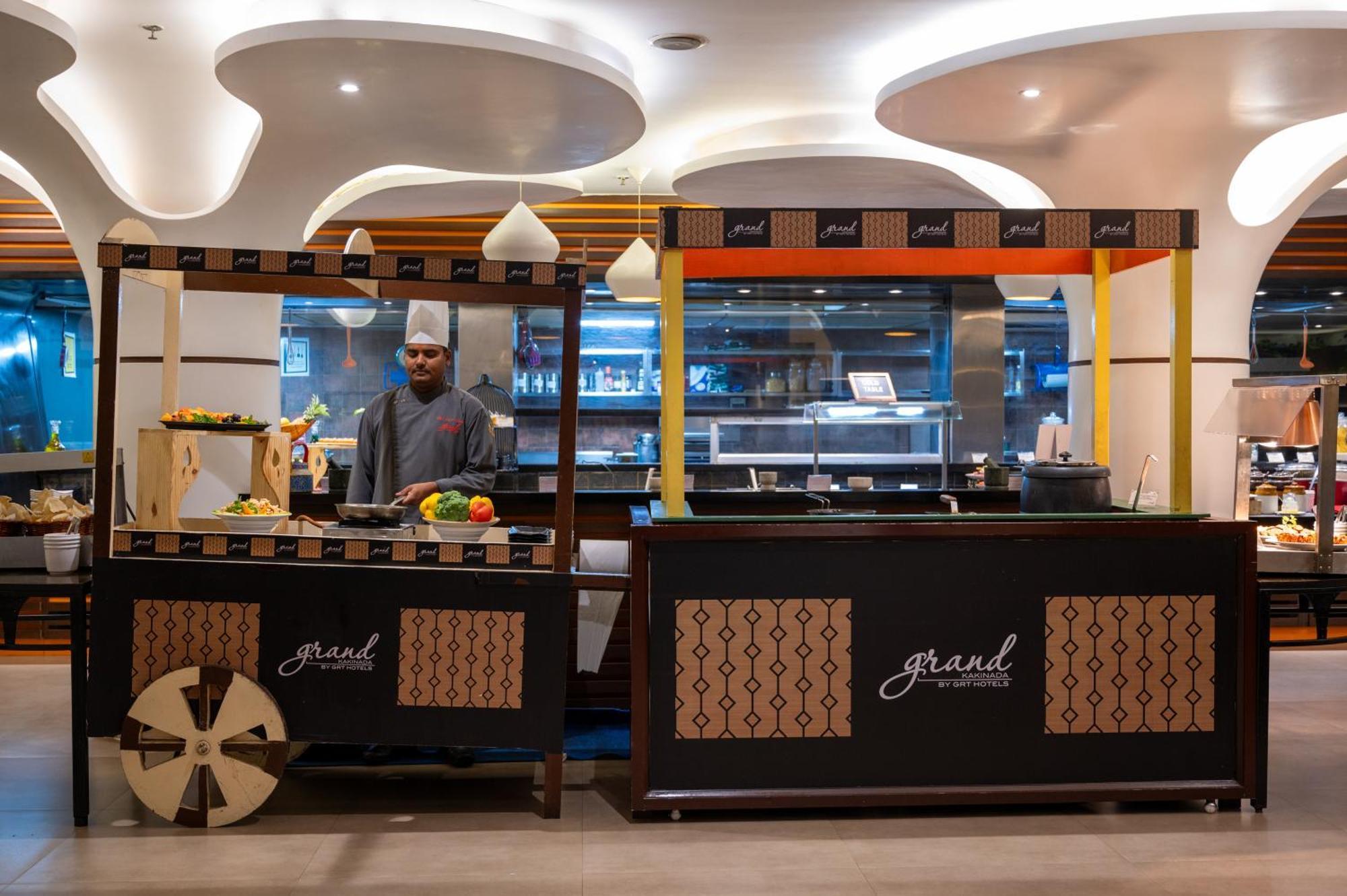 Grand Kakinada By Grt Hotels Eksteriør bilde
